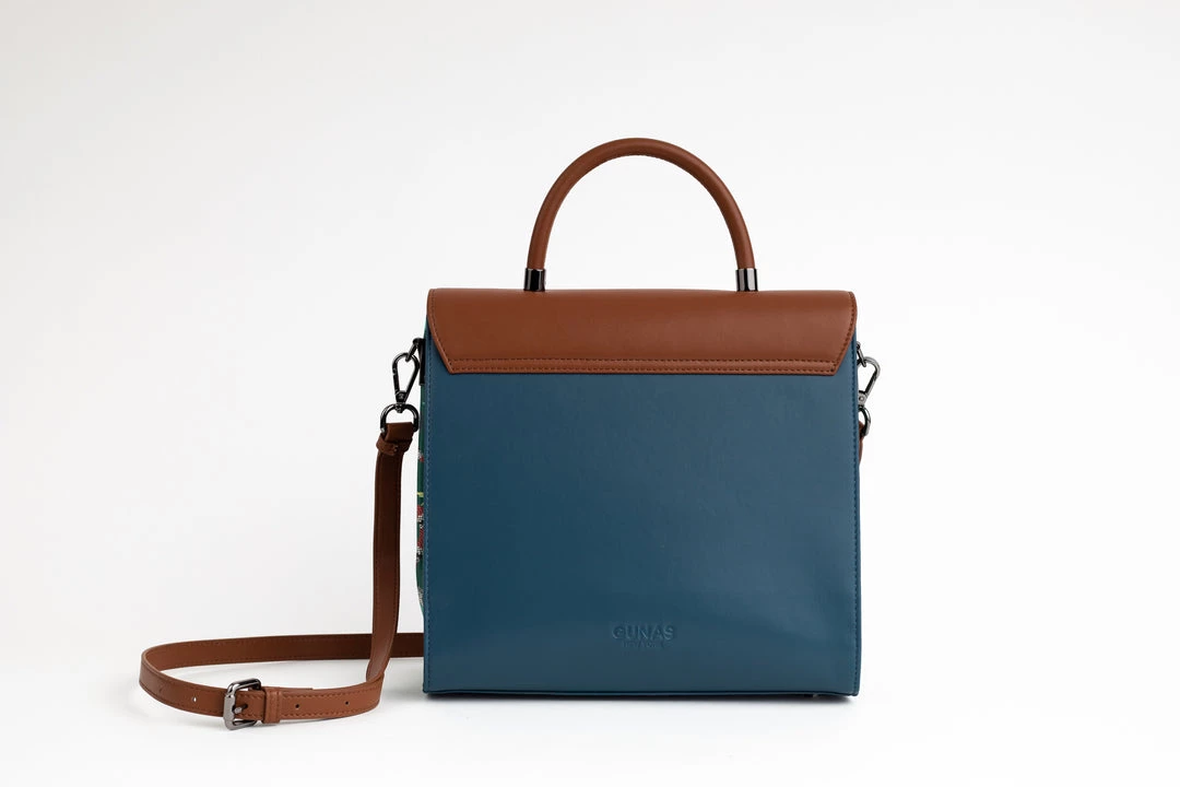 Flash Sale ๐ GUNAS New York ๐ฉ women Simone โ๏ธ 5 Flash Sale ๐ GUNAS New York ๐ฉ women Simone โ๏ธ - Image 3